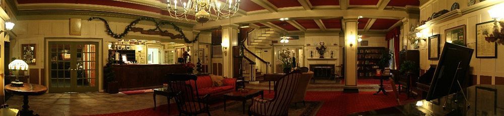 The Yankee Pedlar Inn Torrington Εξωτερικό φωτογραφία
